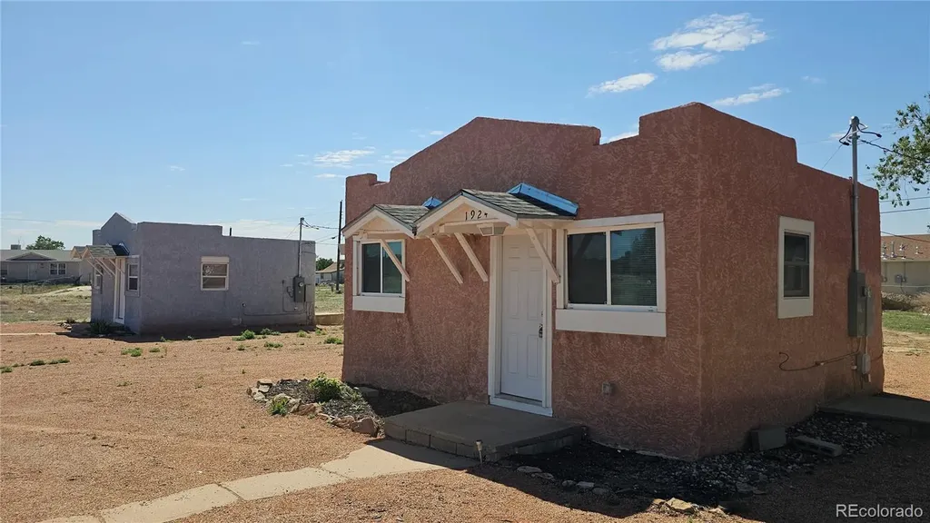 1922 W 22nd Street Pueblo CO 81003