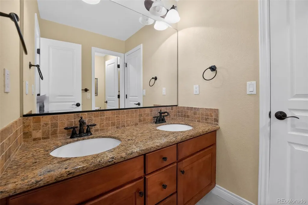 15258 W 75th Place Arvada CO 80007