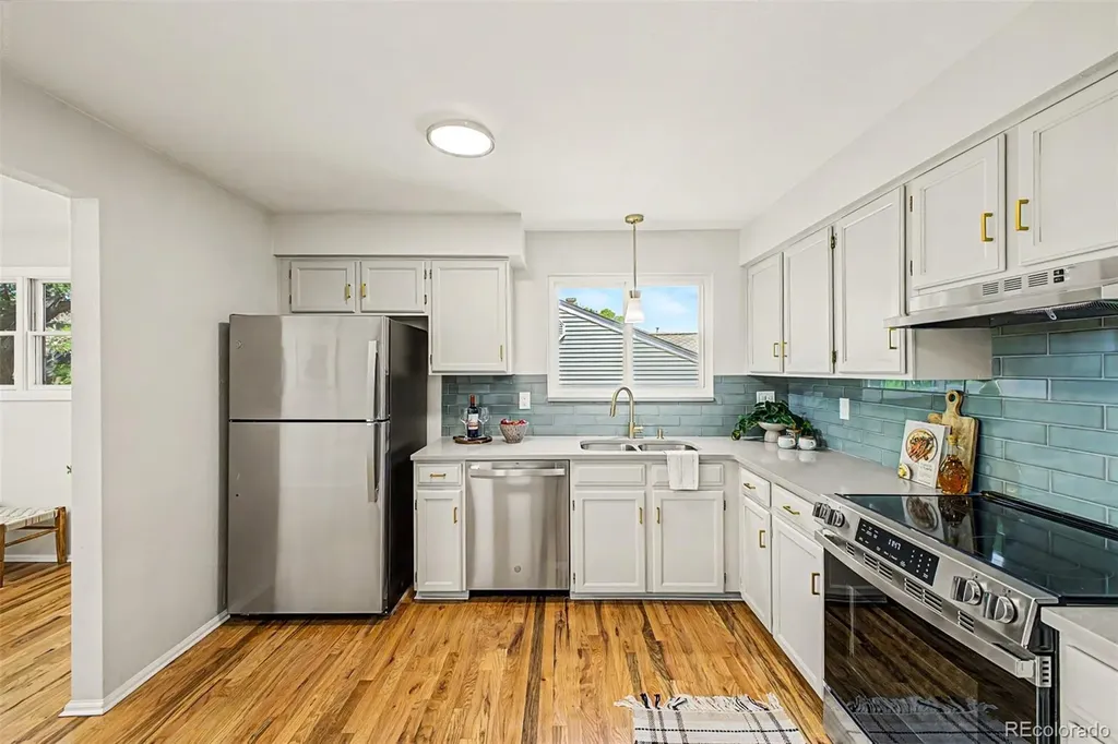 7483 Benton Street Arvada CO 80003