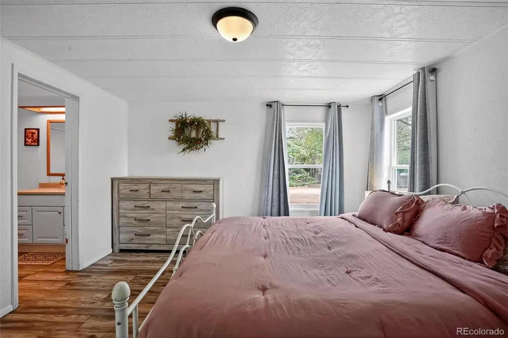 225 W Grand Street La Veta CO 81055
