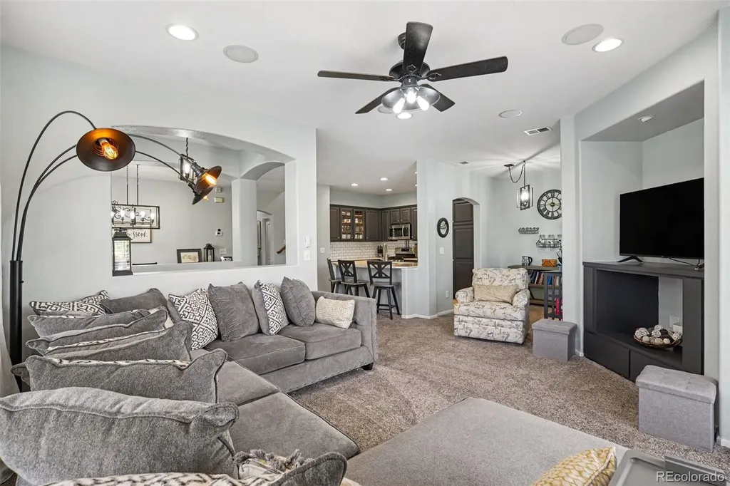 10471 Truckee Street Commerce City CO 80022