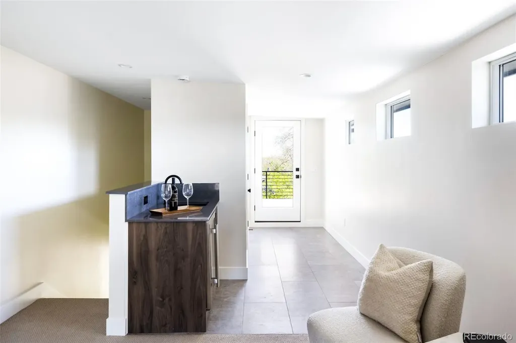 2203 W 37th Avenue Denver CO 80211