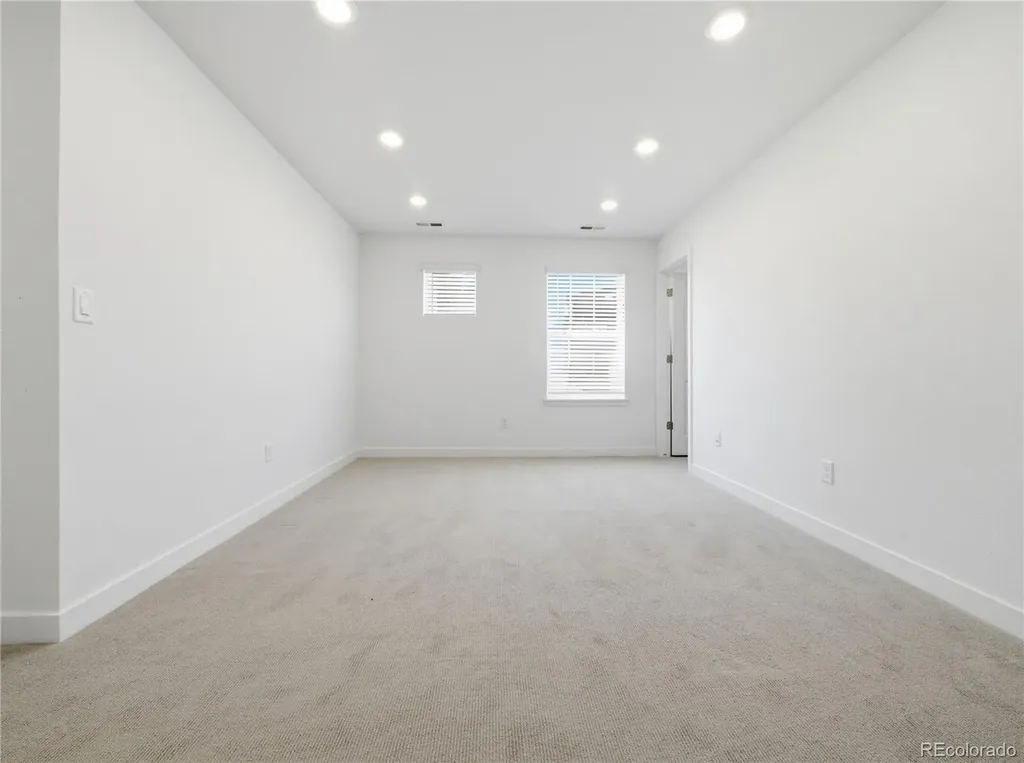 9989 E 62nd Avenue Denver CO 80238