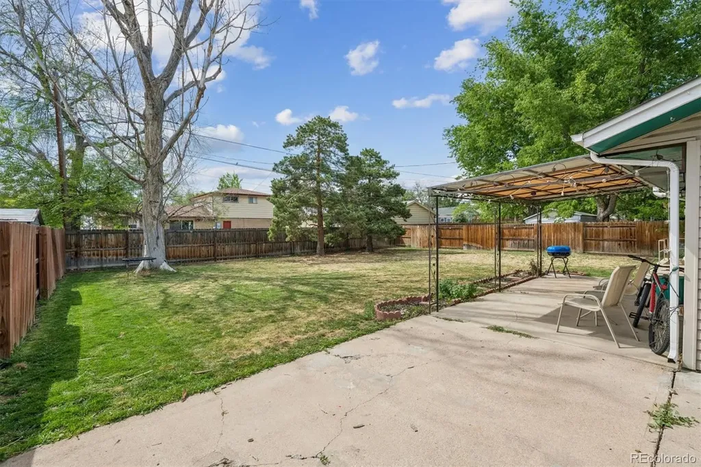 8419 Ames Street Arvada CO 80003