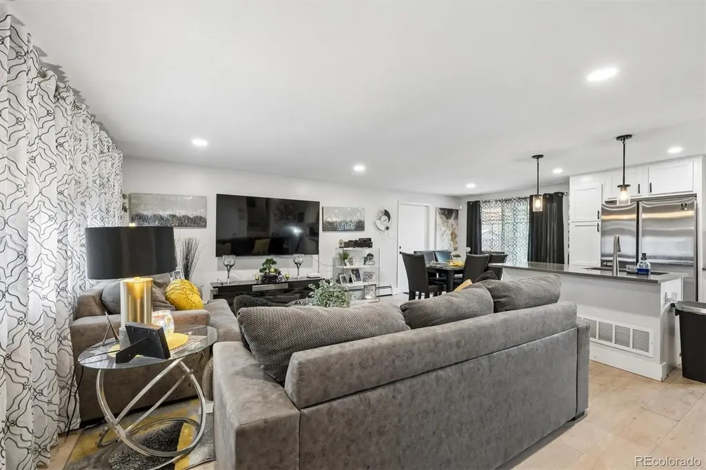 8419 Ames Street Arvada CO 80003