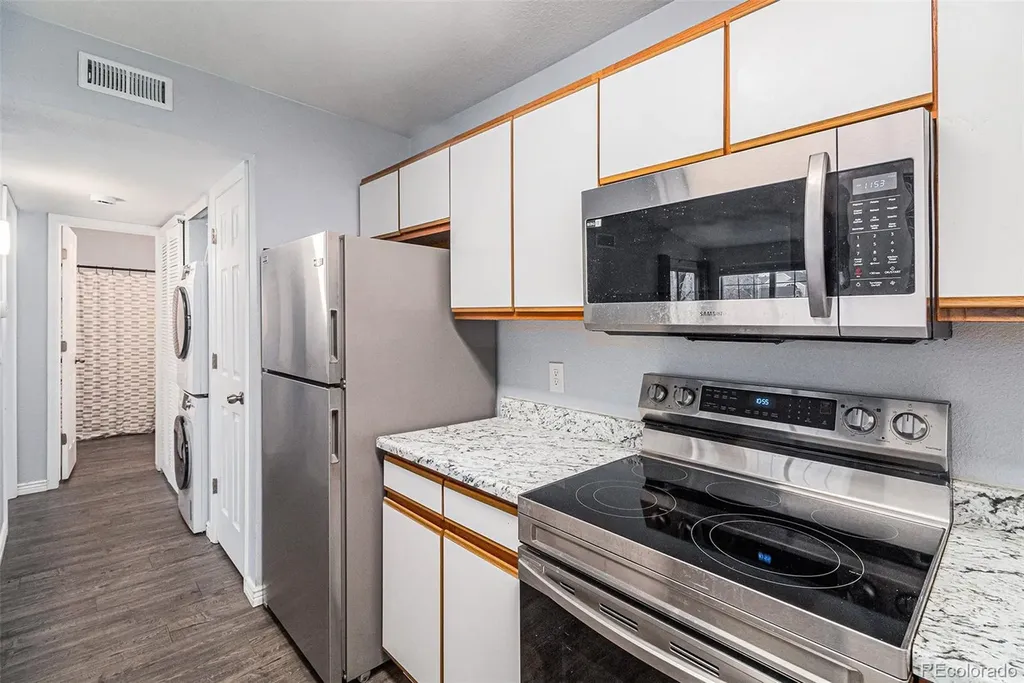 5775 W W Atlantic Place Lakewood CO 80227