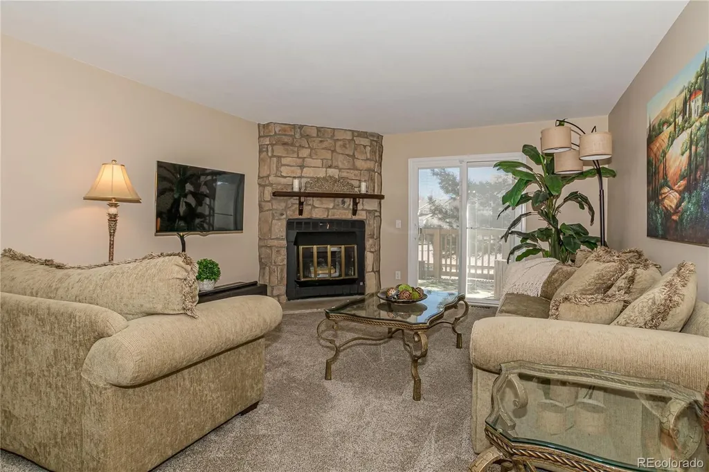 1811 S Quebec Way Denver CO 80231