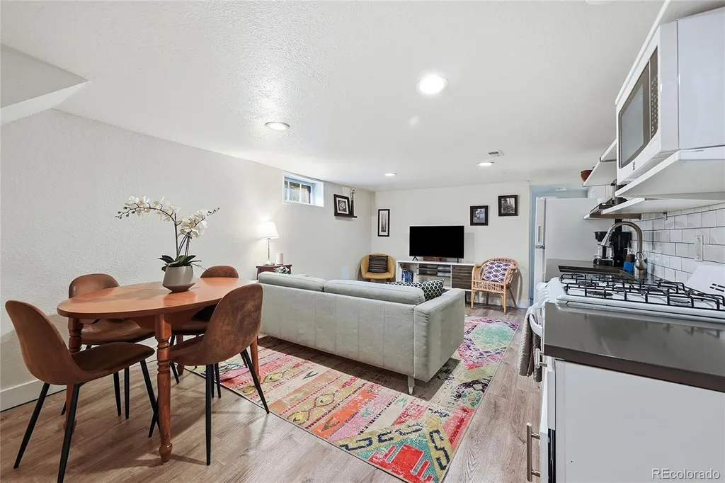 1660 Ingalls Street Lakewood CO 80214