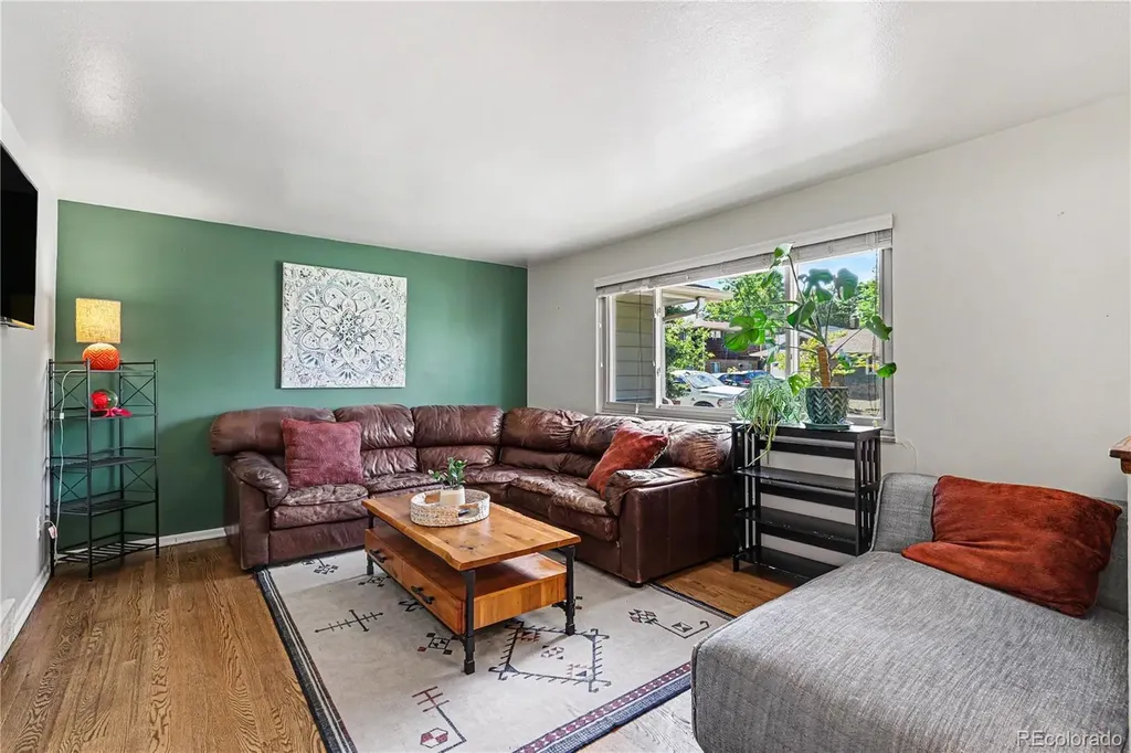 2986 S Whiting Way Denver CO 80231