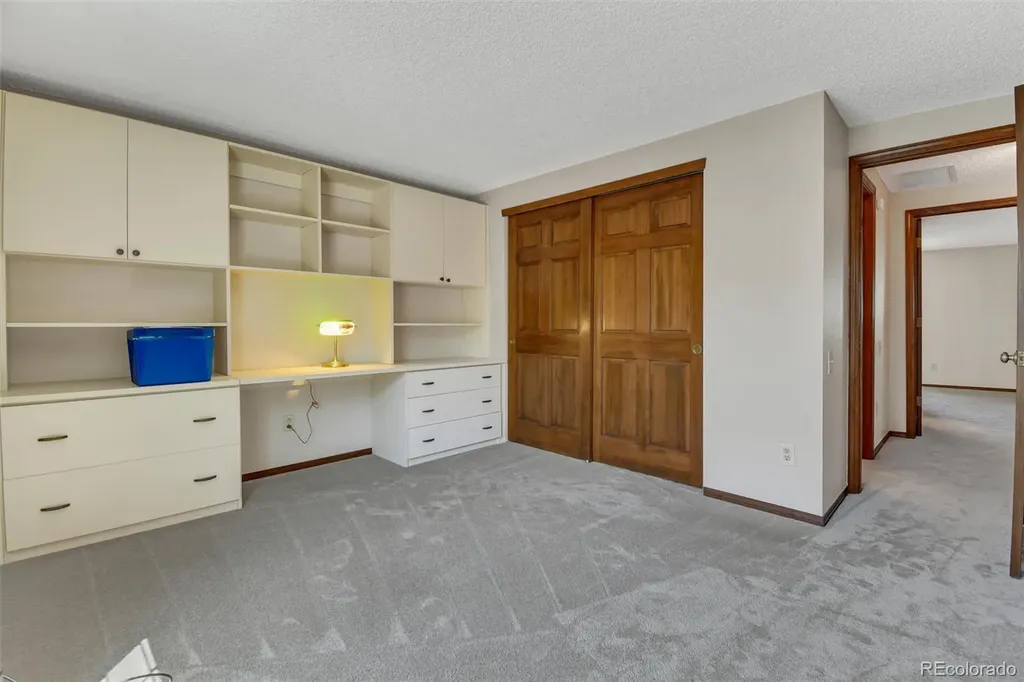3031 W Long Court Littleton CO 80120