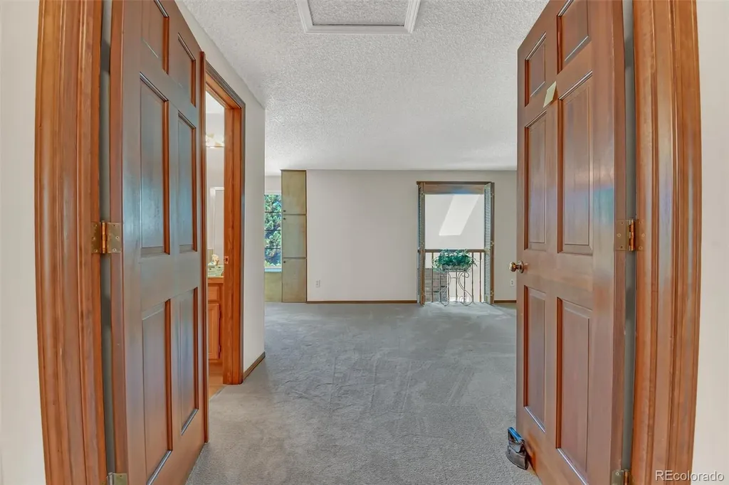 3031 W Long Court Littleton CO 80120