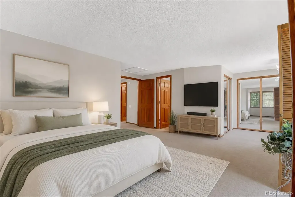 3031 W Long Court Littleton CO 80120