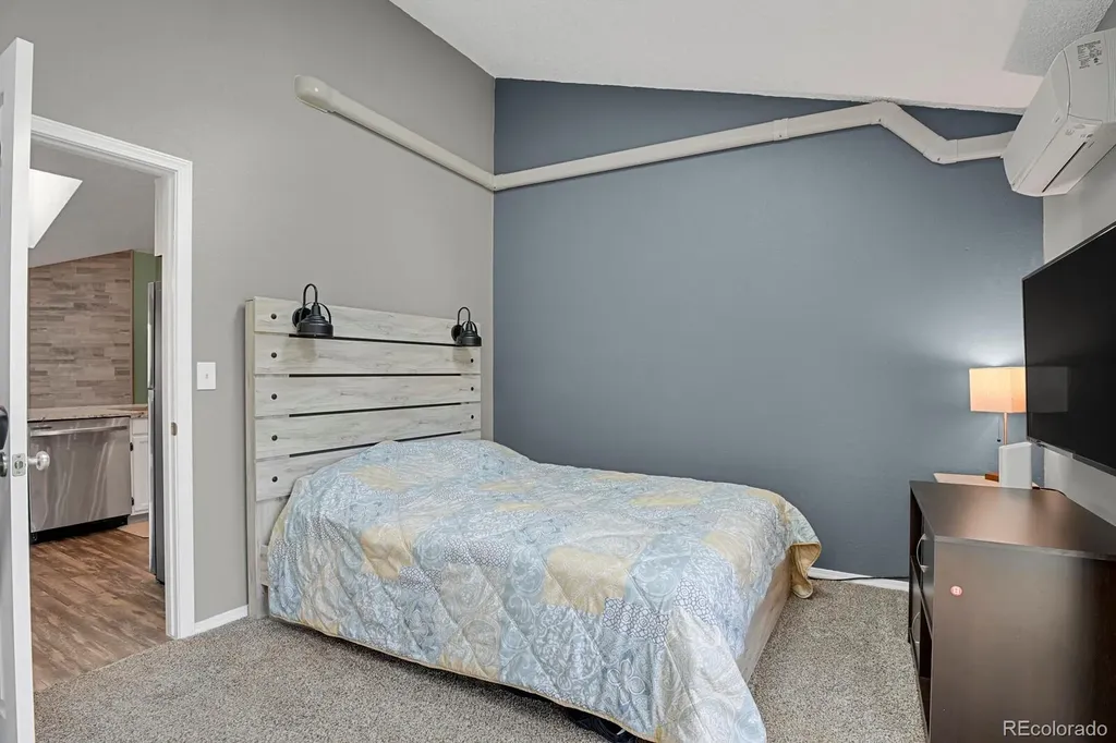 1214 S Flower Circle Lakewood CO 80232