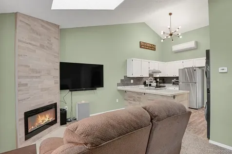 1214 S Flower Circle Lakewood CO 80232