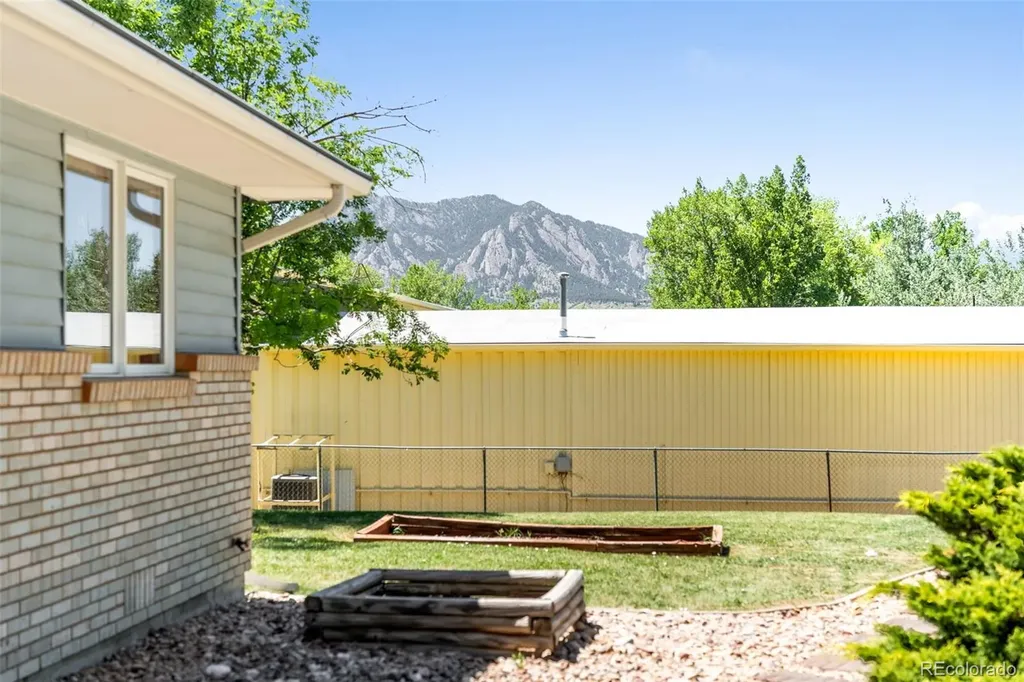 1591 Marshall Road Boulder CO 80305
