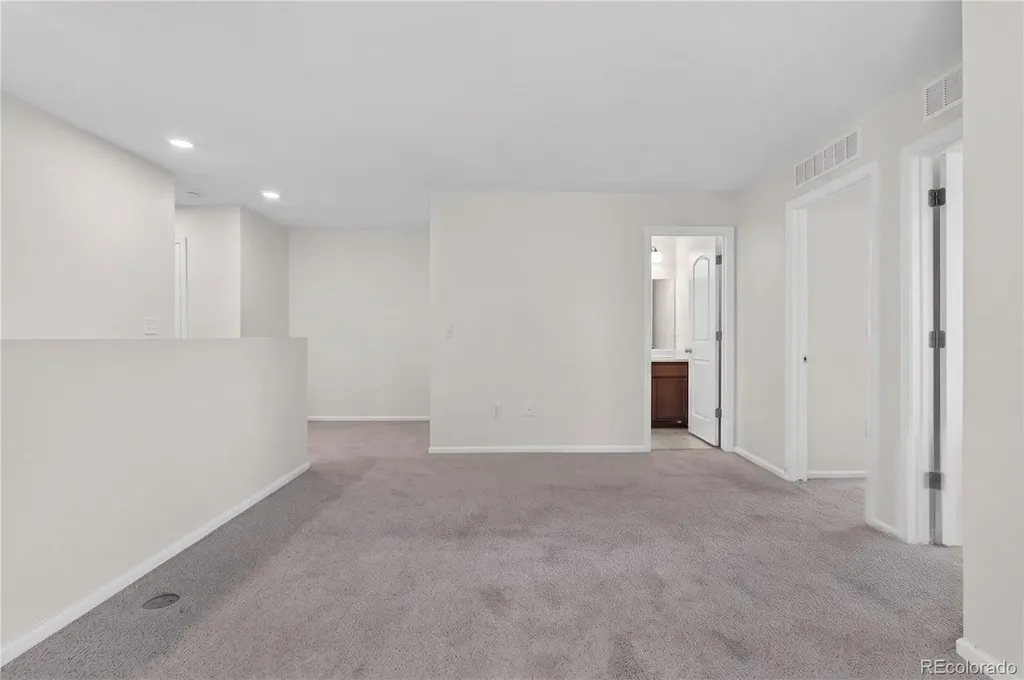 6361 N Malaya Street Aurora CO 80019