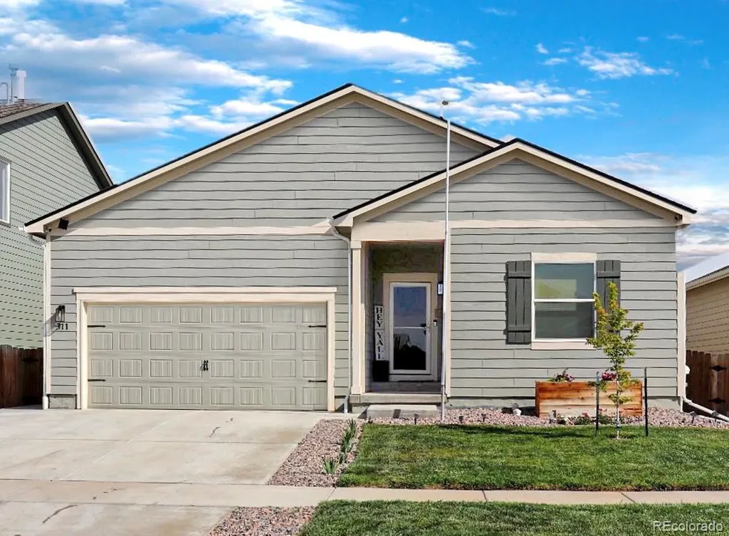 311 Thomas Avenue Keenesburg CO 80643