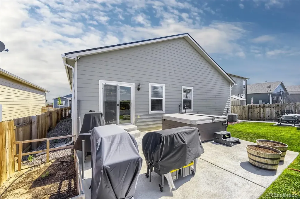 311 Thomas Avenue Keenesburg CO 80643