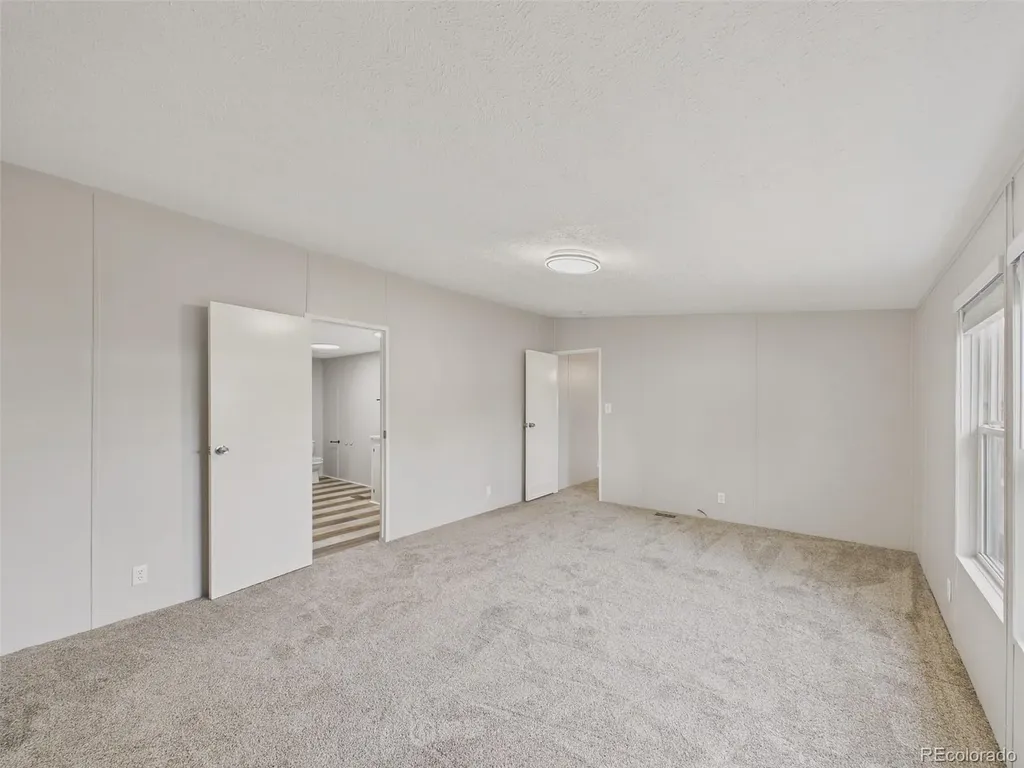 320 Glen Ayre Street Dacono CO 80514