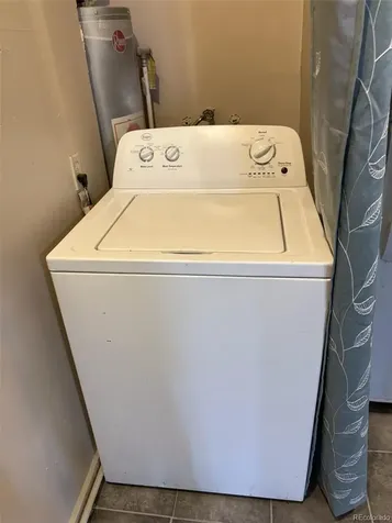 1922 Dallas Street Aurora CO 80010