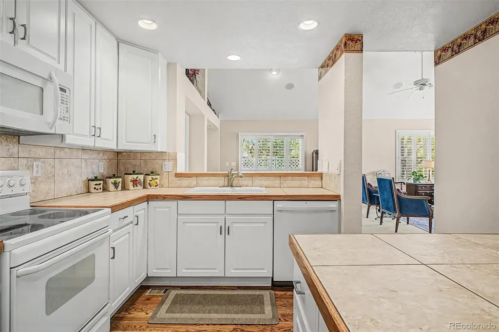 6340 Deframe Way Arvada CO 80004