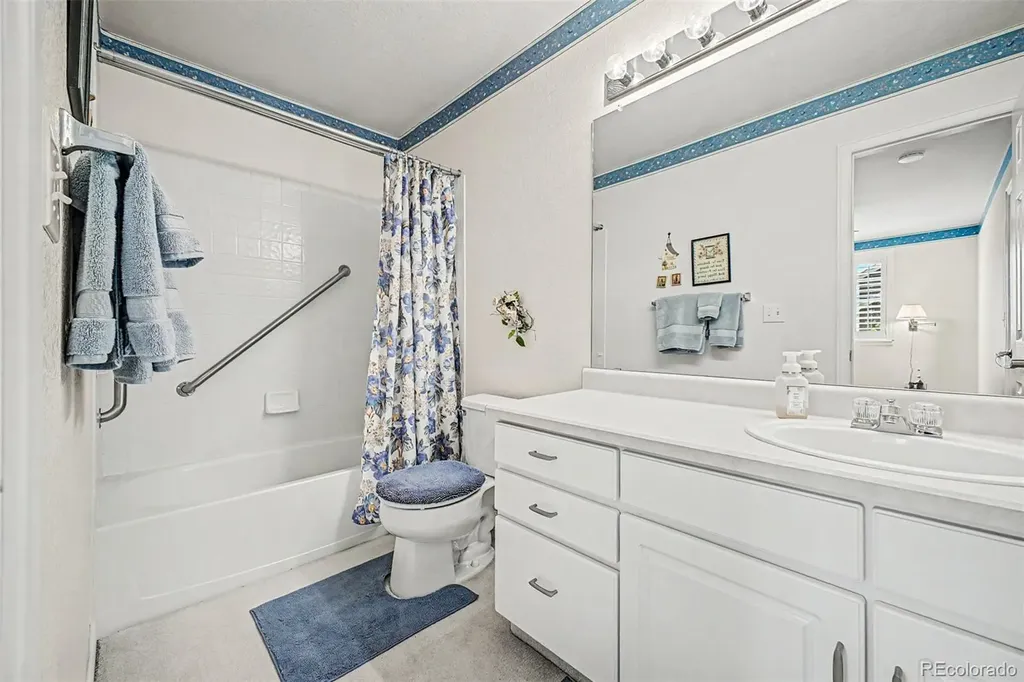 6340 Deframe Way Arvada CO 80004