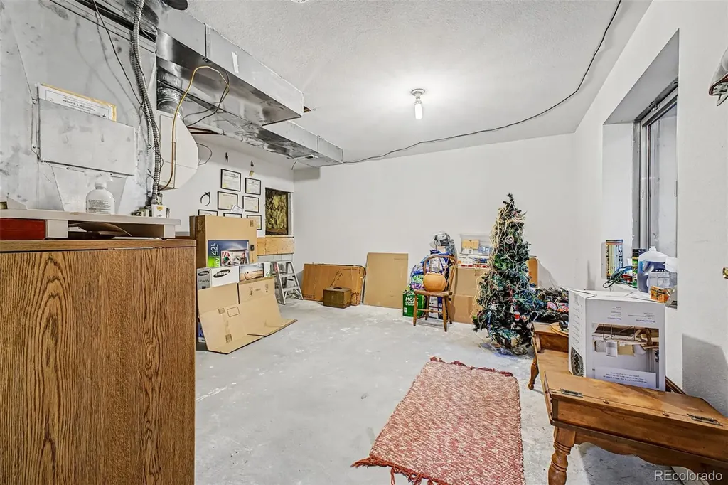 6340 Deframe Way Arvada CO 80004