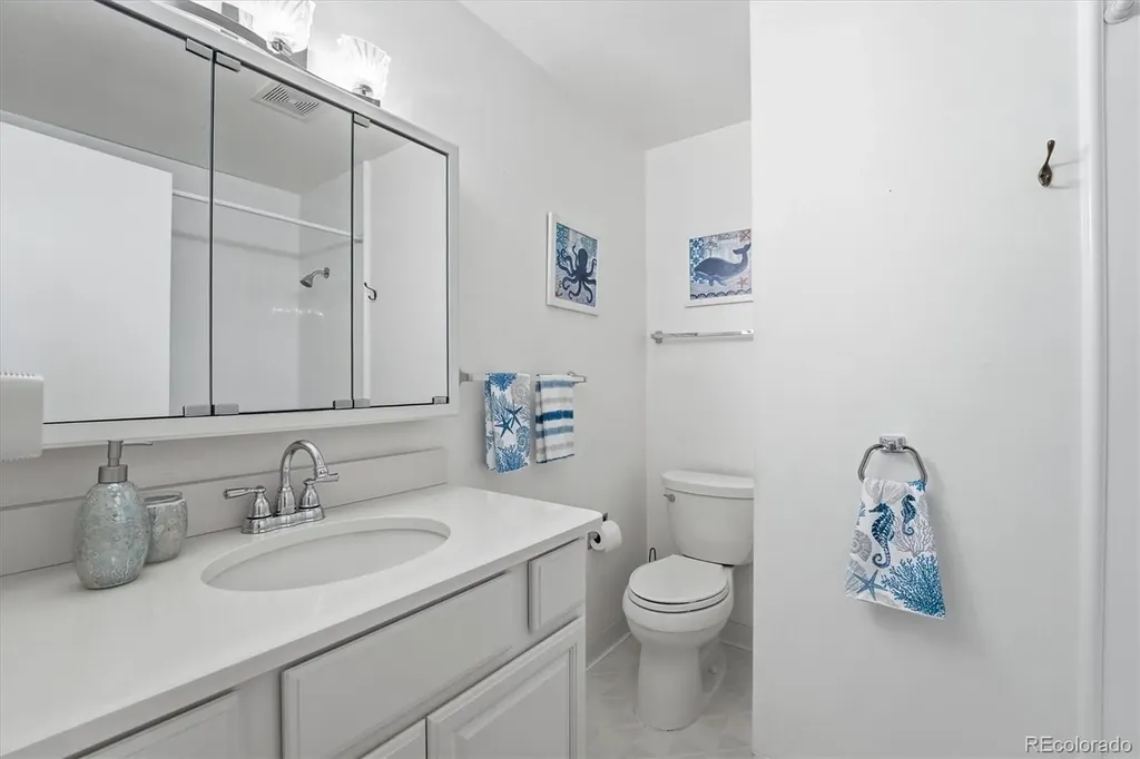 8623 W Warren Drive Lakewood CO 80227
