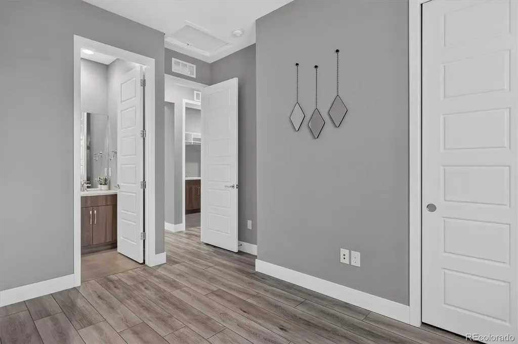 6048 Beeler Court Denver CO 80238
