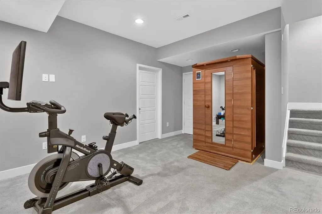 6048 Beeler Court Denver CO 80238