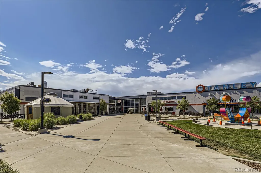 24622 E Baltic Place Aurora CO 80018