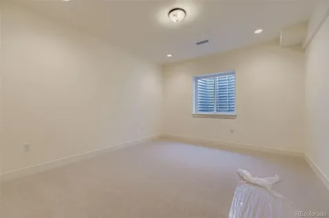 8942 S Riviera Way Aurora CO 80016