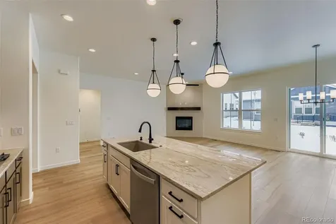 8942 S Riviera Way Aurora CO 80016