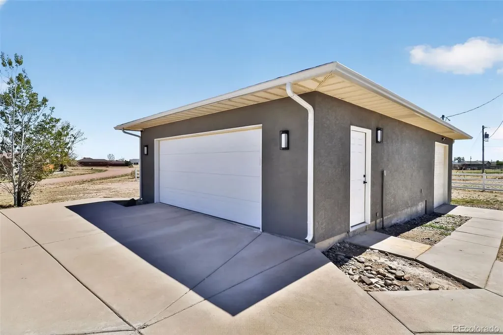 668 E Milt Drive Pueblo CO 81007