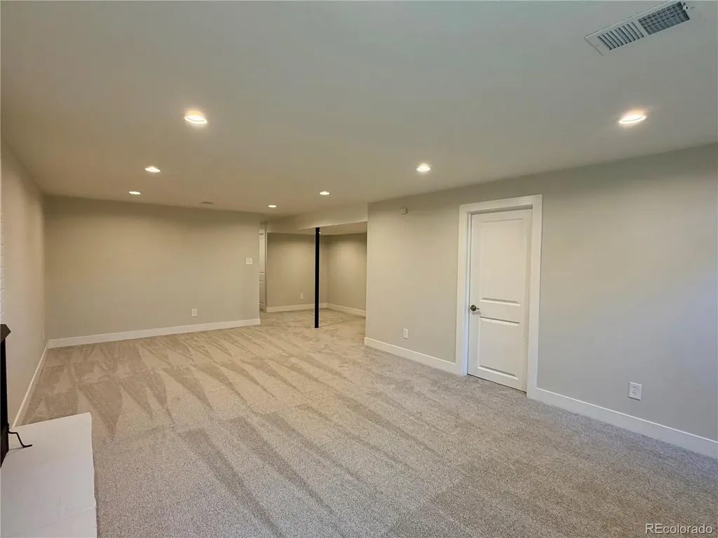 5944 S Steele Street Littleton CO 80121
