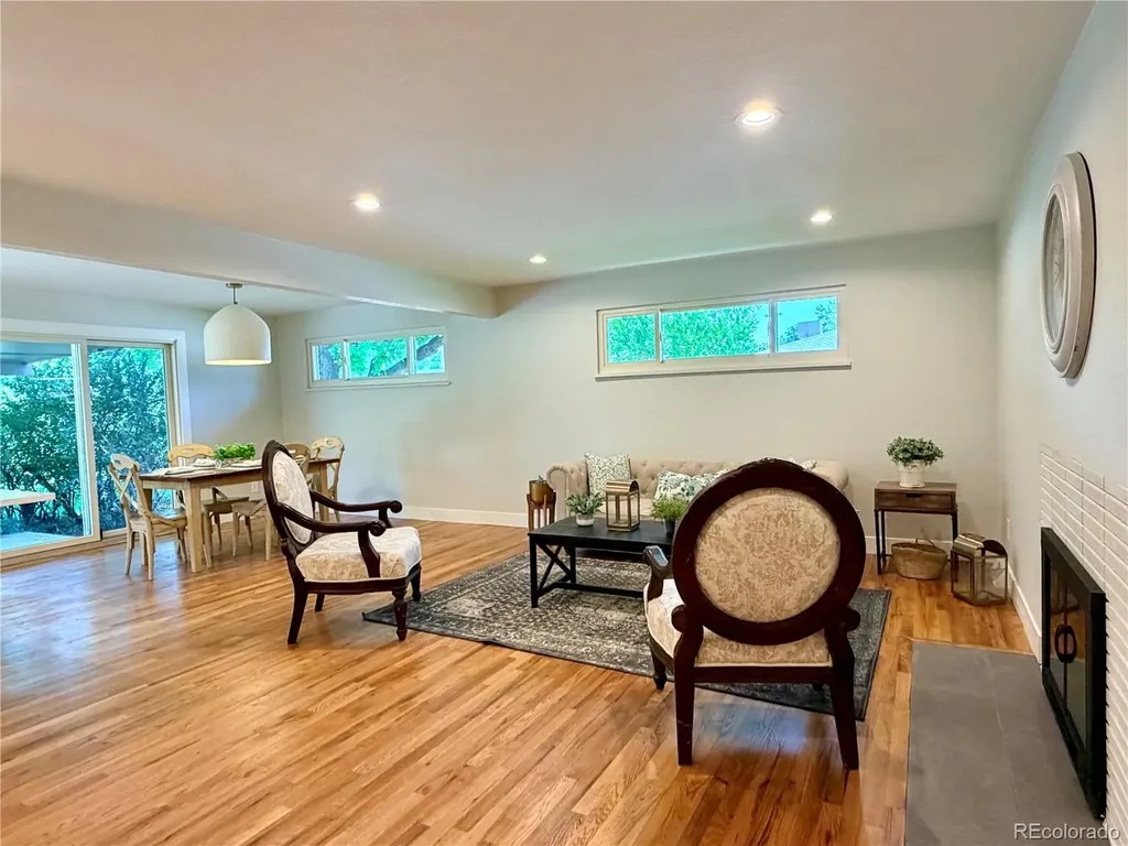 5944 S Steele Street Littleton CO 80121