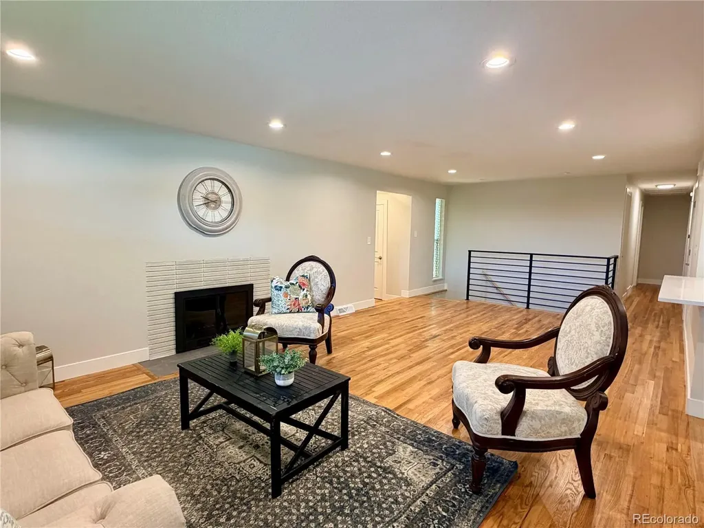 5944 S Steele Street Littleton CO 80121