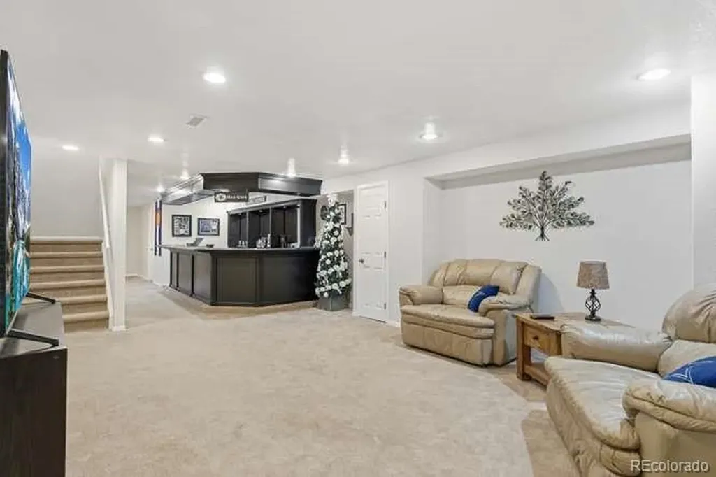 8249 W Phillips Avenue Littleton CO 80128