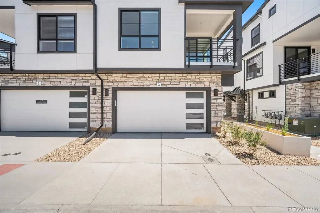 2020 S Holly Street Denver CO 80222