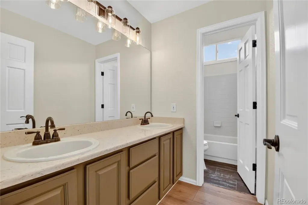 9268 Canyon Wren Court Highlands Ranch CO 80126
