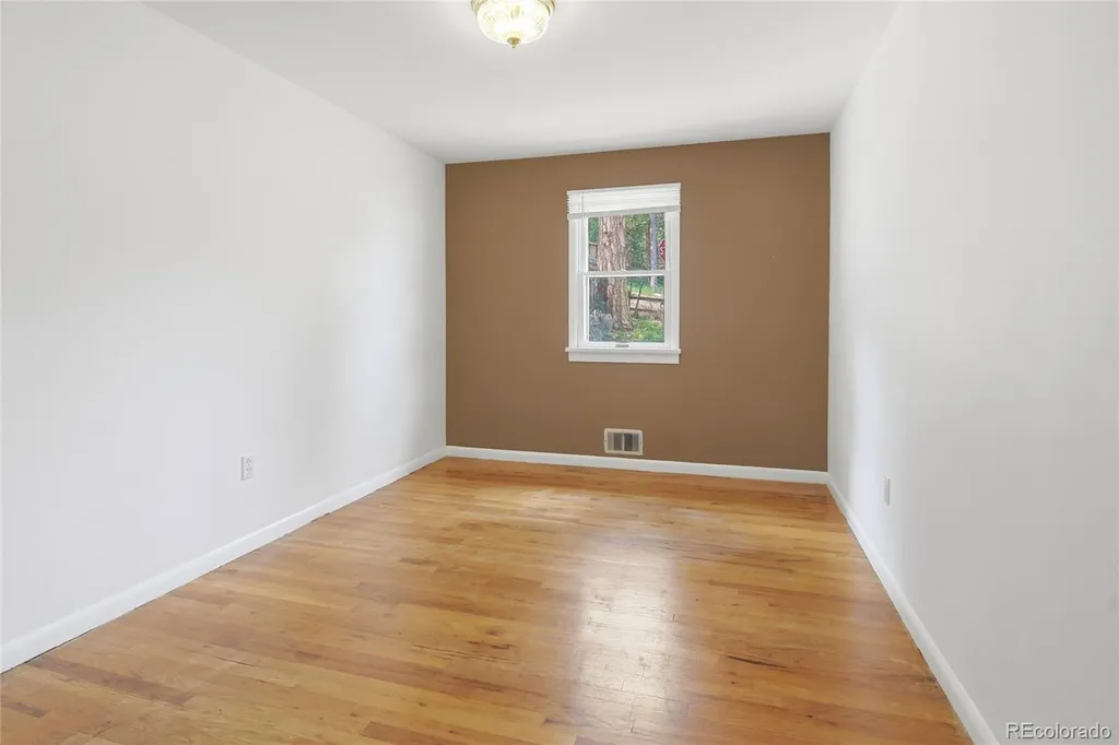 26277 S End Road Kittredge CO 80457