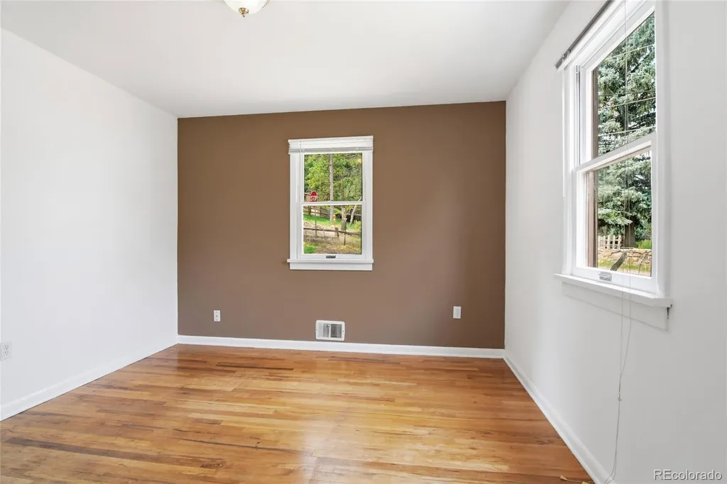 26277 S End Road Kittredge CO 80457