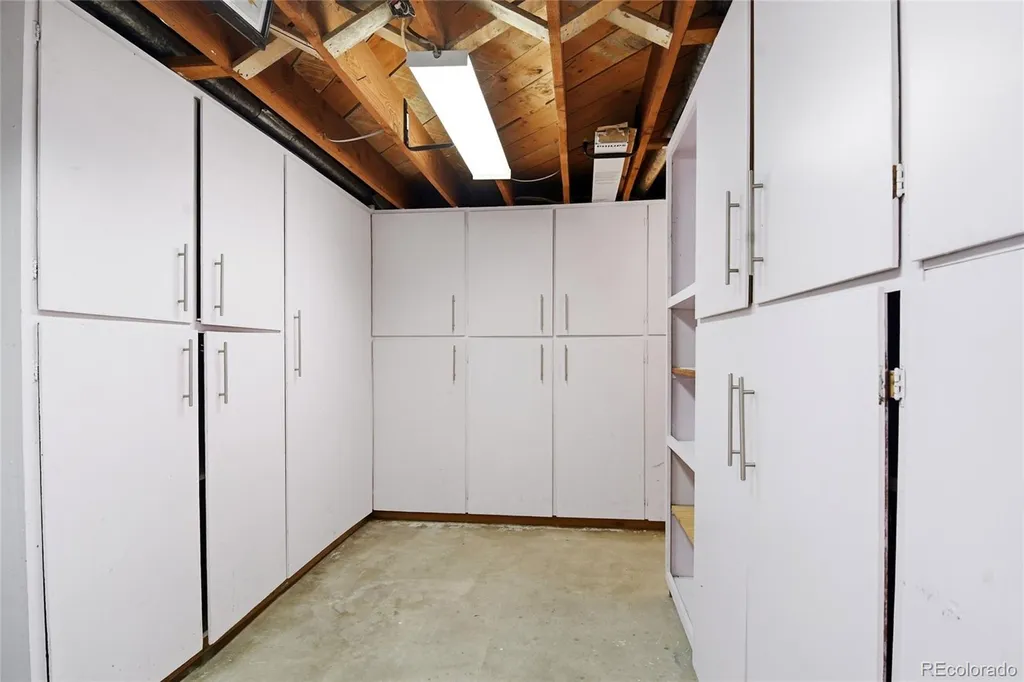 26277 S End Road Kittredge CO 80457