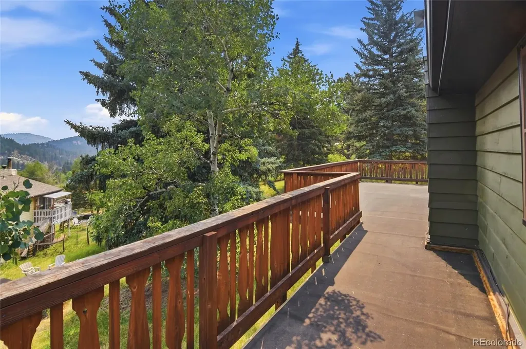 26277 S End Road Kittredge CO 80457