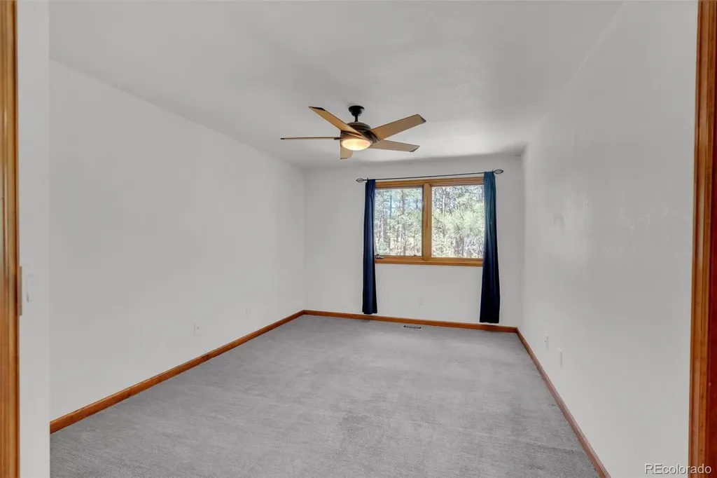 7045 Perry Park Boulevard Larkspur CO 80118
