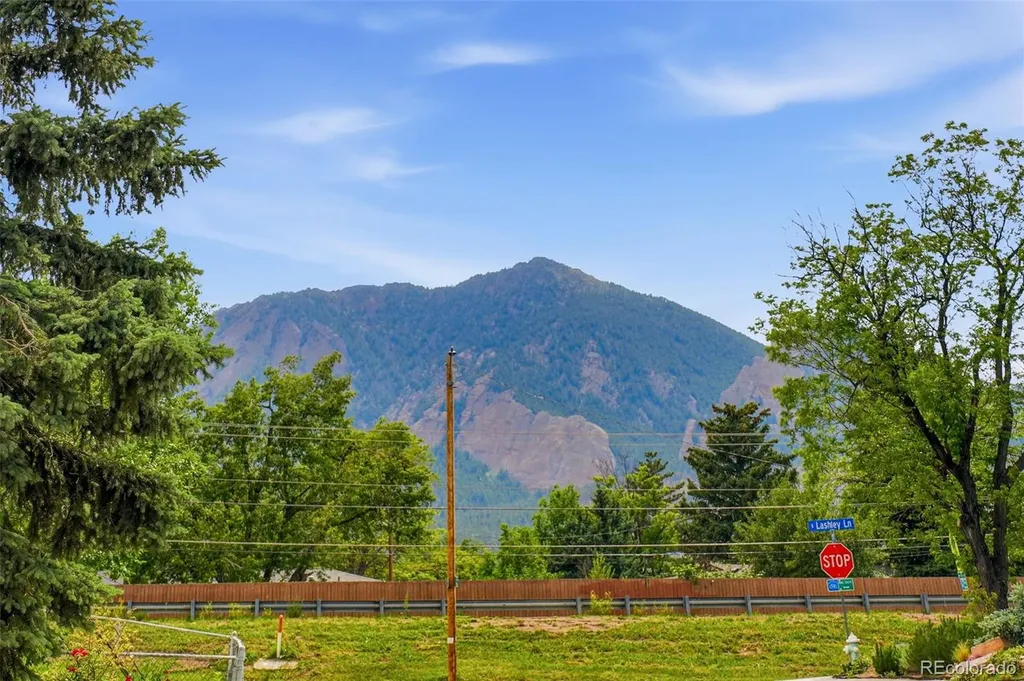 4400 Brookfield Drive Boulder CO 80305