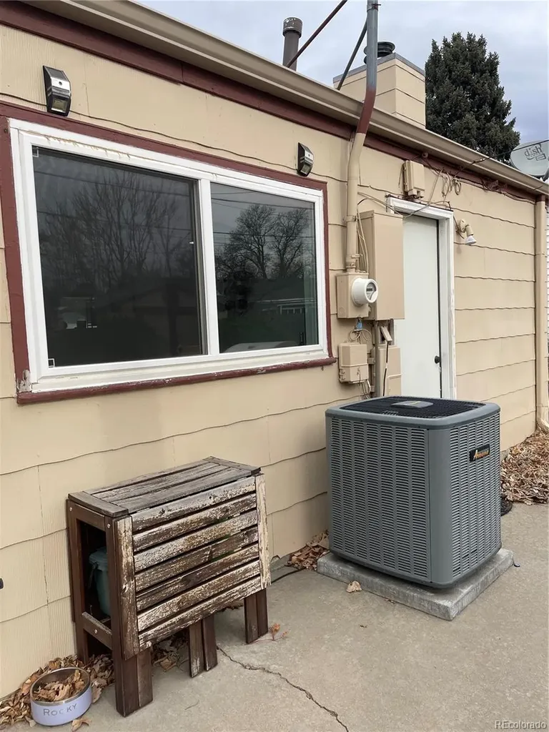 5262 E Dartmouth Avenue Denver CO 80222