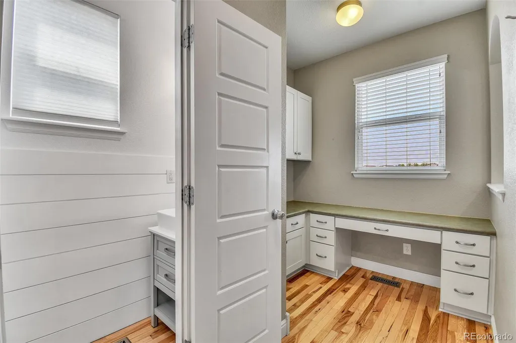 10121 Norfolk Street Commerce City CO 80022