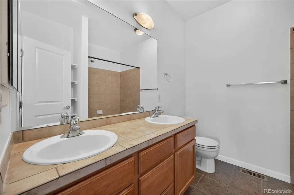 4100 Albion Street Denver CO 80216