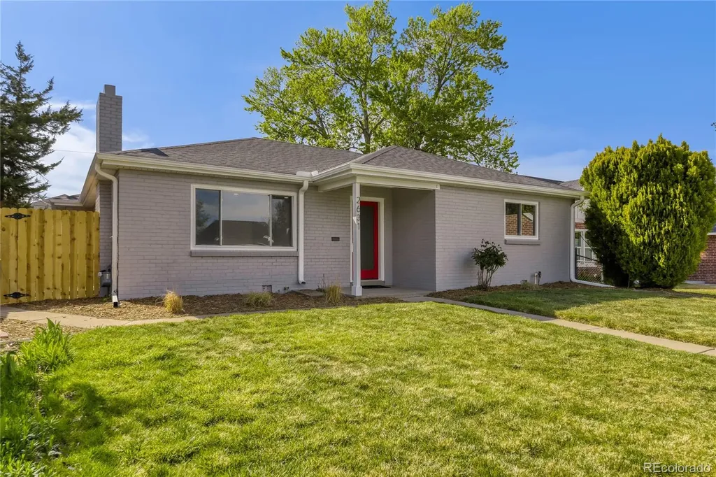 2631 Kearney Street Denver CO 80207